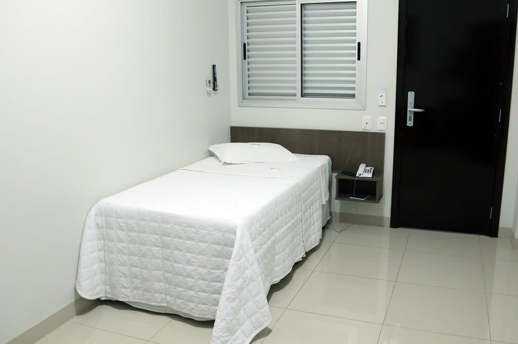 Categoria Standard Solteiro — Tezla Hotel Primavera do Leste
